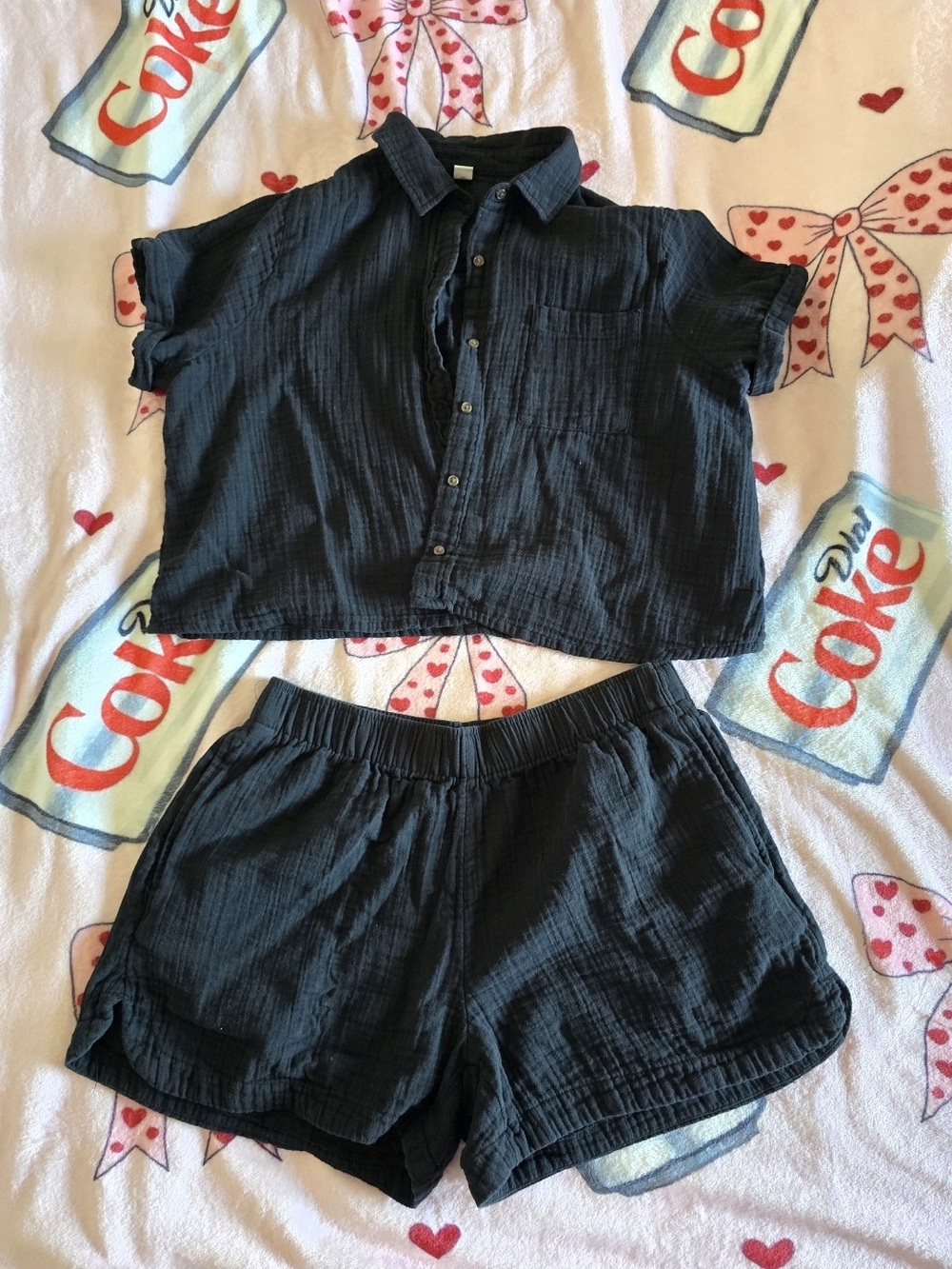 Old Navy Black Crinkle Cotton Athletic Shorts Set